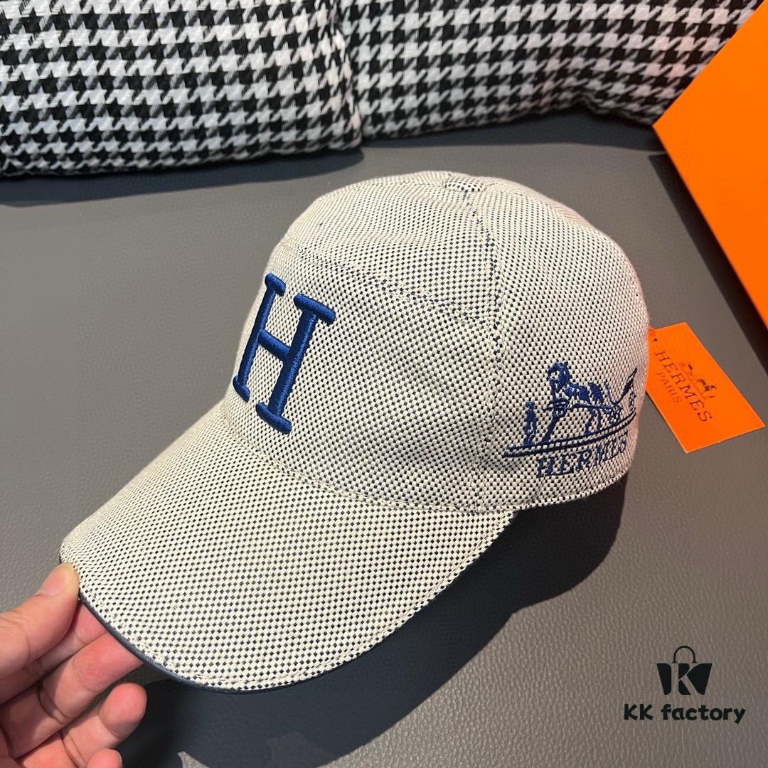 Box and Cloth Bag Included, HERMÈS Original Quality Baseball Cap, Classic H Design, Authentic Mold Custom Made, Premium Canvas Fabric with Genuine Top-Layer Leather, Original Factory Stainless Steel Adjustable Buckle, Exquisite Craftsmanship, Stylish and High-Quality