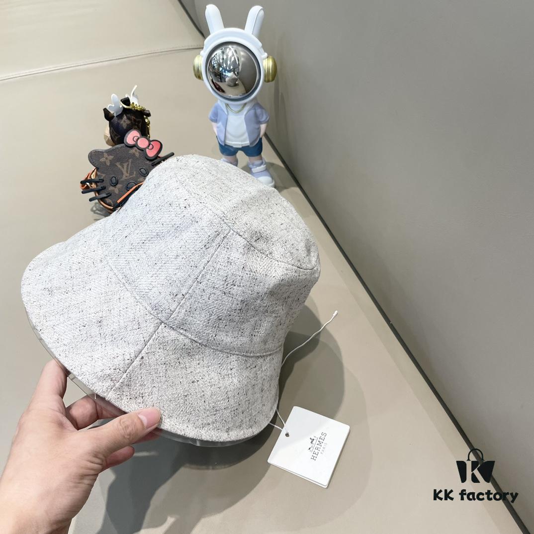 New Arrival HERMÈS (Hermes) 2024 Autumn Fisherman Hat for Men, Versatile Everyday Style, Perfect Streetwear Accessory