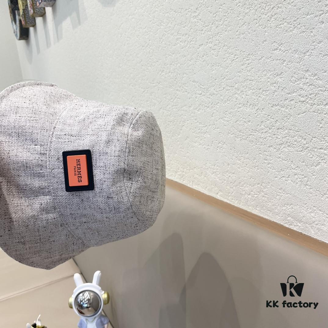 New Arrival HERMÈS (Hermes) 2024 Autumn Fisherman Hat for Men, Versatile Everyday Style, Perfect Streetwear Accessory