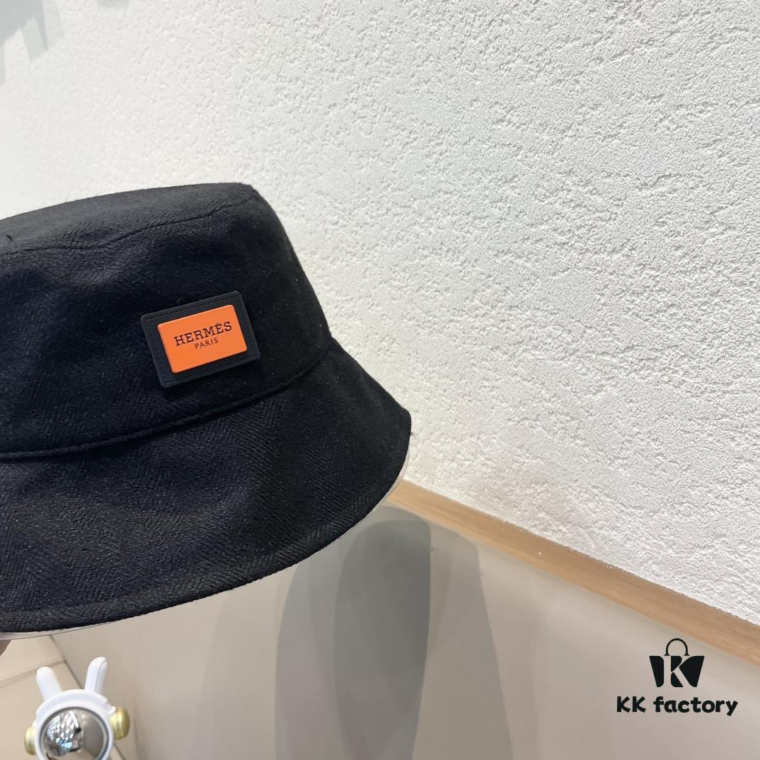 New Arrival HERMÈS (Hermes) 2024 Latest Autumn Fisherman Hat for Men, Everyday Style Perfectly Matched, Streetwear Essential