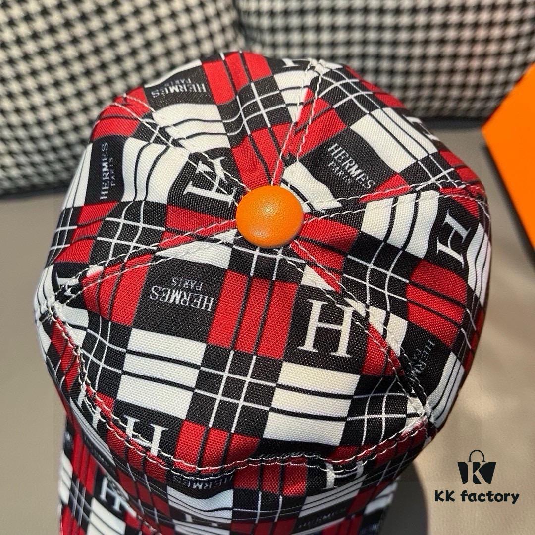Hermès New Original Order Baseball Cap, H Embroidered Plaid Design, Premium Canvas Fabric with Genuine Top Layer Leather, Original Factory Steel Adjuster, Comes with Box and Cloth Bag