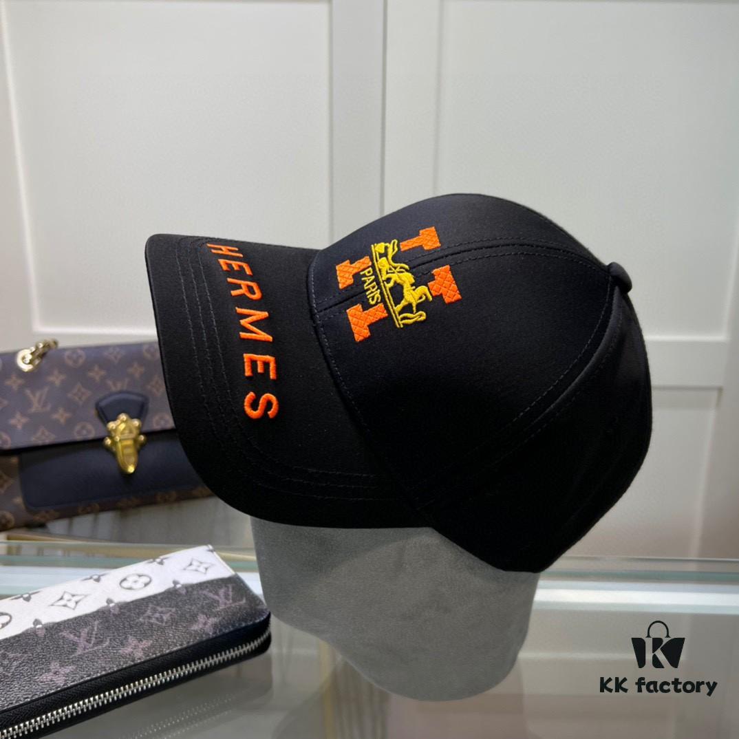 Hermes Limited Edition Embroidered Baseball Cap with Dust Bag, Original Lining, High Version, Breathable and Comfortable, Ultra UV Protection, Elegant Socialite Style