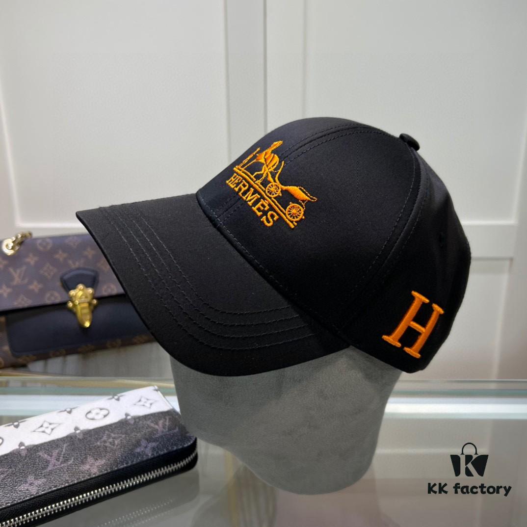 Hermes Limited Edition Embroidered Baseball Cap with Dust Bag, Original Lining from Official Website, High-Quality and Breathable, UV Protection, Elegant Socialite Style