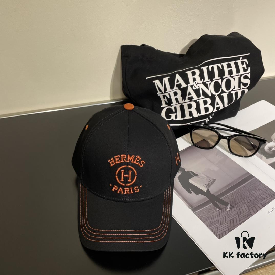 New Arrival HERMÈS (Hermès) Latest Original Quality Baseball Cap, Color-Blocked H Design, Authentic Mold Custom Made, Premium Breathable Canvas Fabric with Original Factory Stainless Steel Adjustable Buckle, Exquisite Craftsmanship, Stylish and Handsome, Exceptional Quality