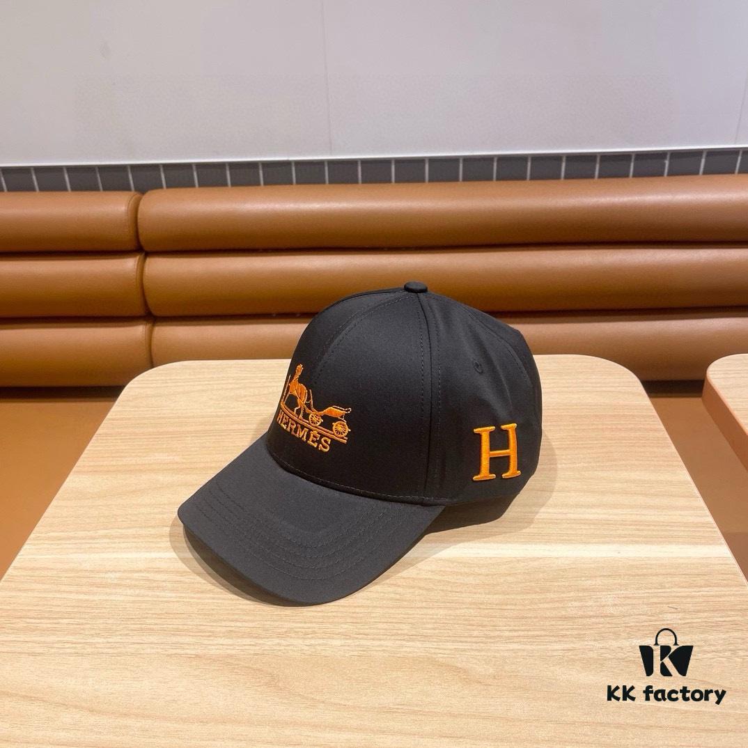 New Arrival HERMÈS (Hermes) Latest Original Order Baseball Cap, Color-Blocked H, Authentic Mold Customized, Original Breathable Canvas Fabric with Factory Stainless Steel Adjustable Buckle, Exquisite Craftsmanship, Stylish and Handsome, Premium Quality
