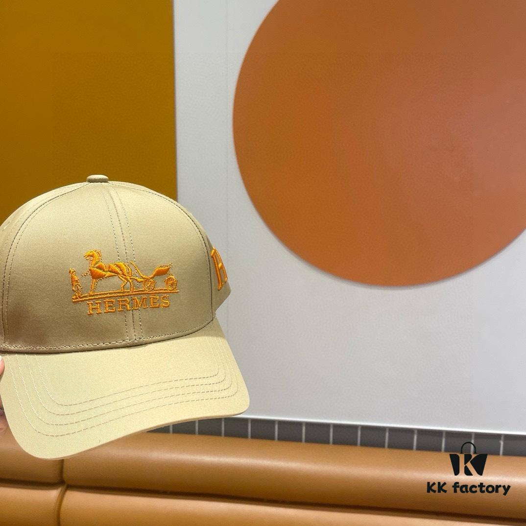New Arrival HERMÈS (Hermes) Latest Original Order Baseball Cap, Color-Blocked H, Authentic Mold Custom Made, Original Breathable Canvas Fabric with Factory Stainless Steel Adjustable Buckle, Exquisite Craftsmanship, Stylish and High Quality