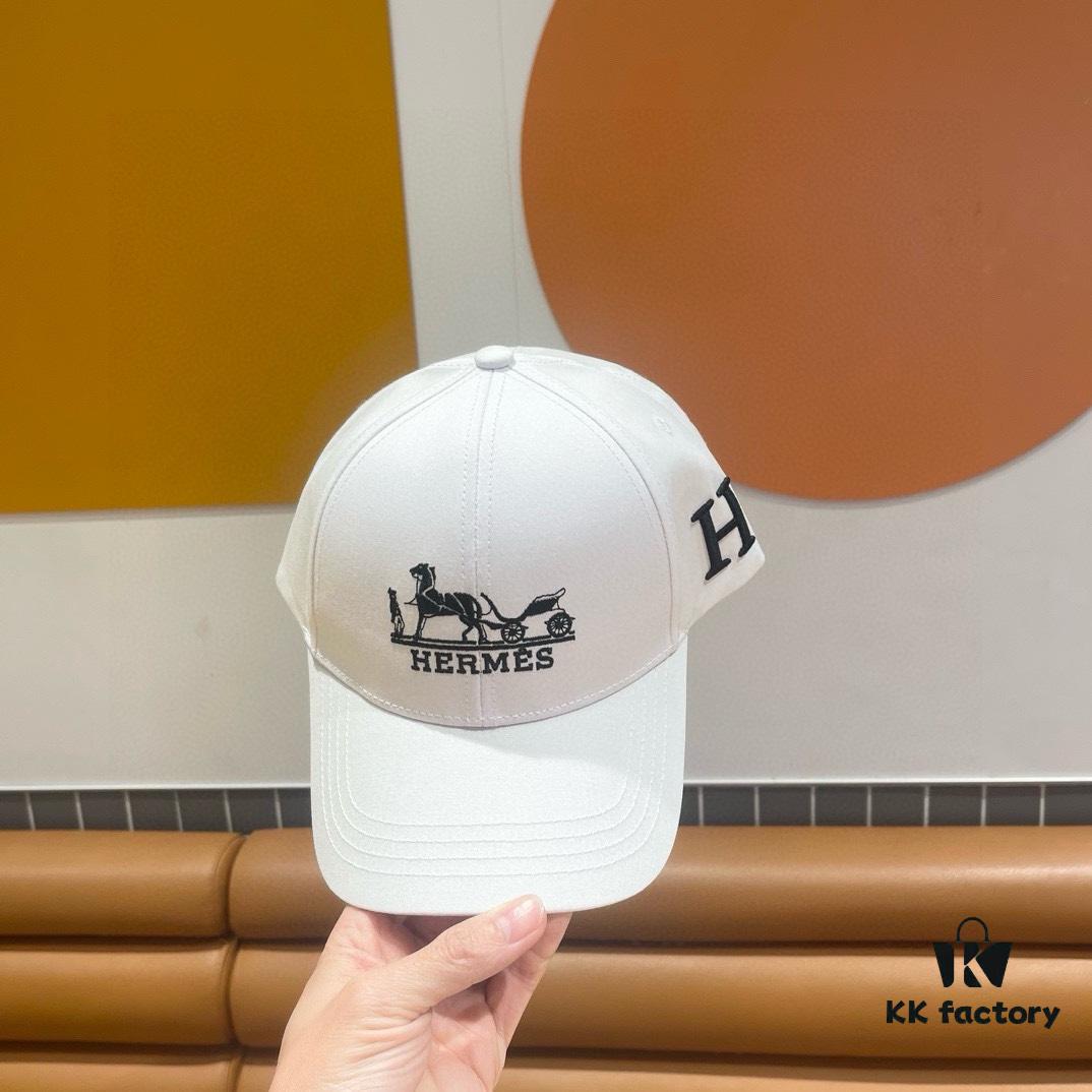 New Arrival HERMÈS (Hermes) Latest Original Quality Baseball Cap, Color-Blocked H Design, Authentic Mold Customized, Premium Breathable Canvas Fabric with Original Steel Adjustable Buckle, Exquisite Craftsmanship, Stylish and High-Quality
