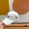 New Arrival HERMÈS (Hermes) Latest Original Quality Baseball Cap, Color-Blocked H Design, Authentic Mold Customized, Premium Breathable Canvas Fabric with Original Steel Adjustable Buckle, Exquisite Craftsmanship, Stylish and High-Quality