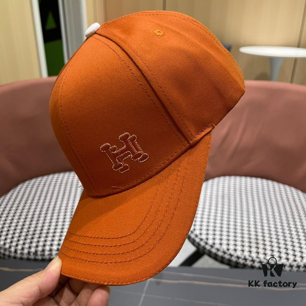Hermes Baseball Cap 2024, Official Website Original Lining, High-Version Breathable and Comfortable Sun Protection Hat with Elegant Ladylike Style