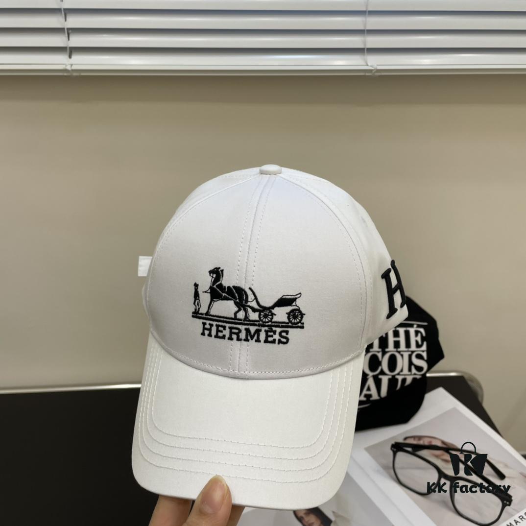 New Arrival HERMÈS (Hermes) Latest Style Original Single Baseball Cap, Color-Blocked H, Authentic Mold Custom-Made, Premium Breathable Canvas Fabric with Original Factory Stainless Steel Adjustable Buckle, Exquisite Craftsmanship, Stylish and Handsome, Outstanding Quality