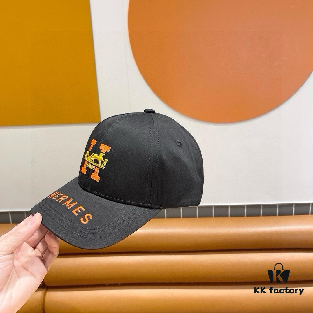 New Arrival HERMÈS Latest Original Quality Baseball Cap, Color-Blocked H Design, Authentic Mold Custom-Made, Premium Breathable Canvas Fabric with Original Steel Adjustable Buckle, Exquisite Craftsmanship, Stylish and Handsome, Outstanding Quality