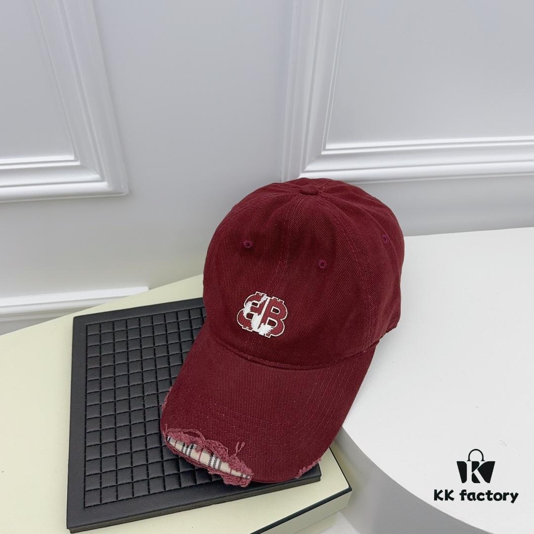 BALENCIAGA New Arrival ✓ Handcrafted Cutting Design Fully Loaded with Style!