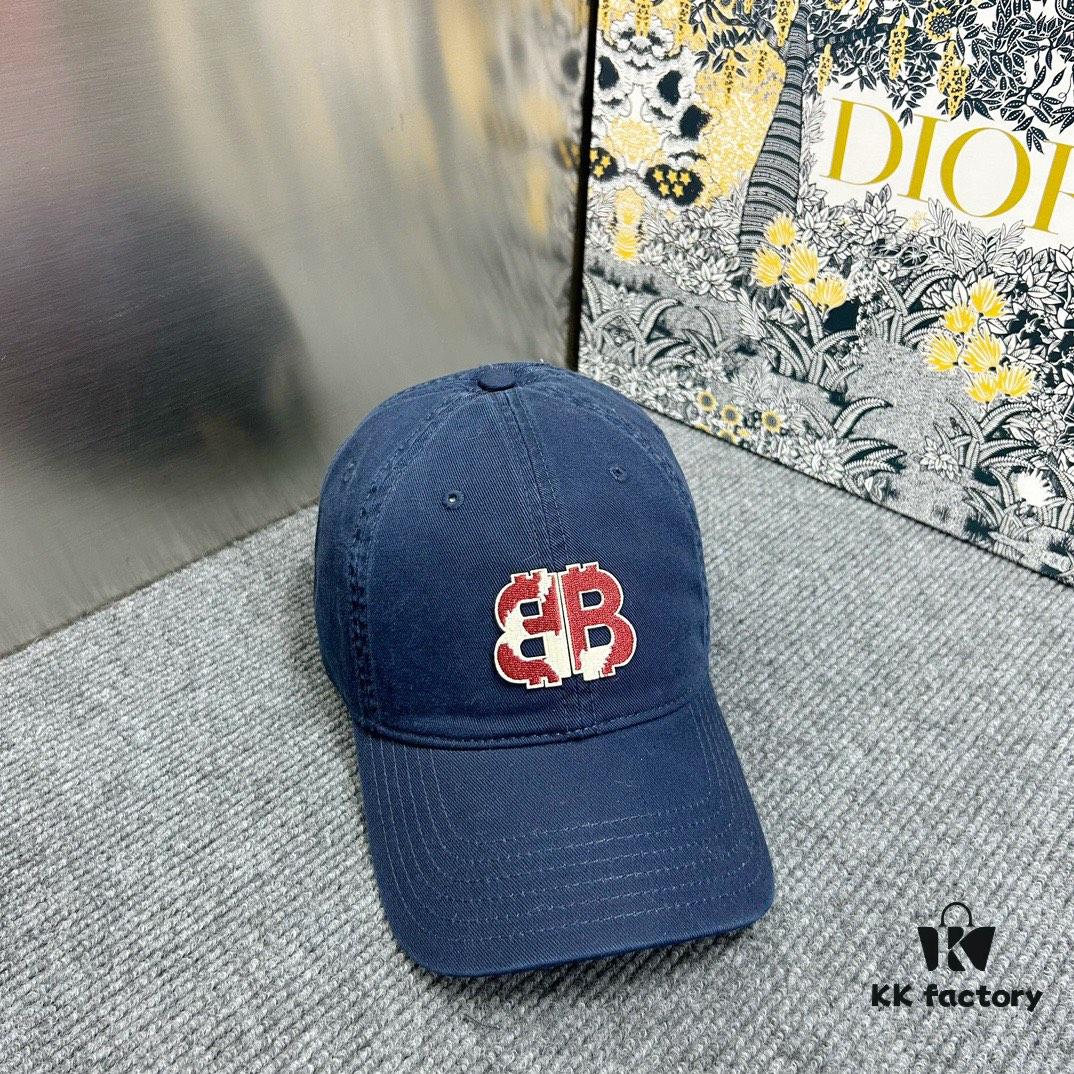 Balenciaga New Solid Color Baseball Cap