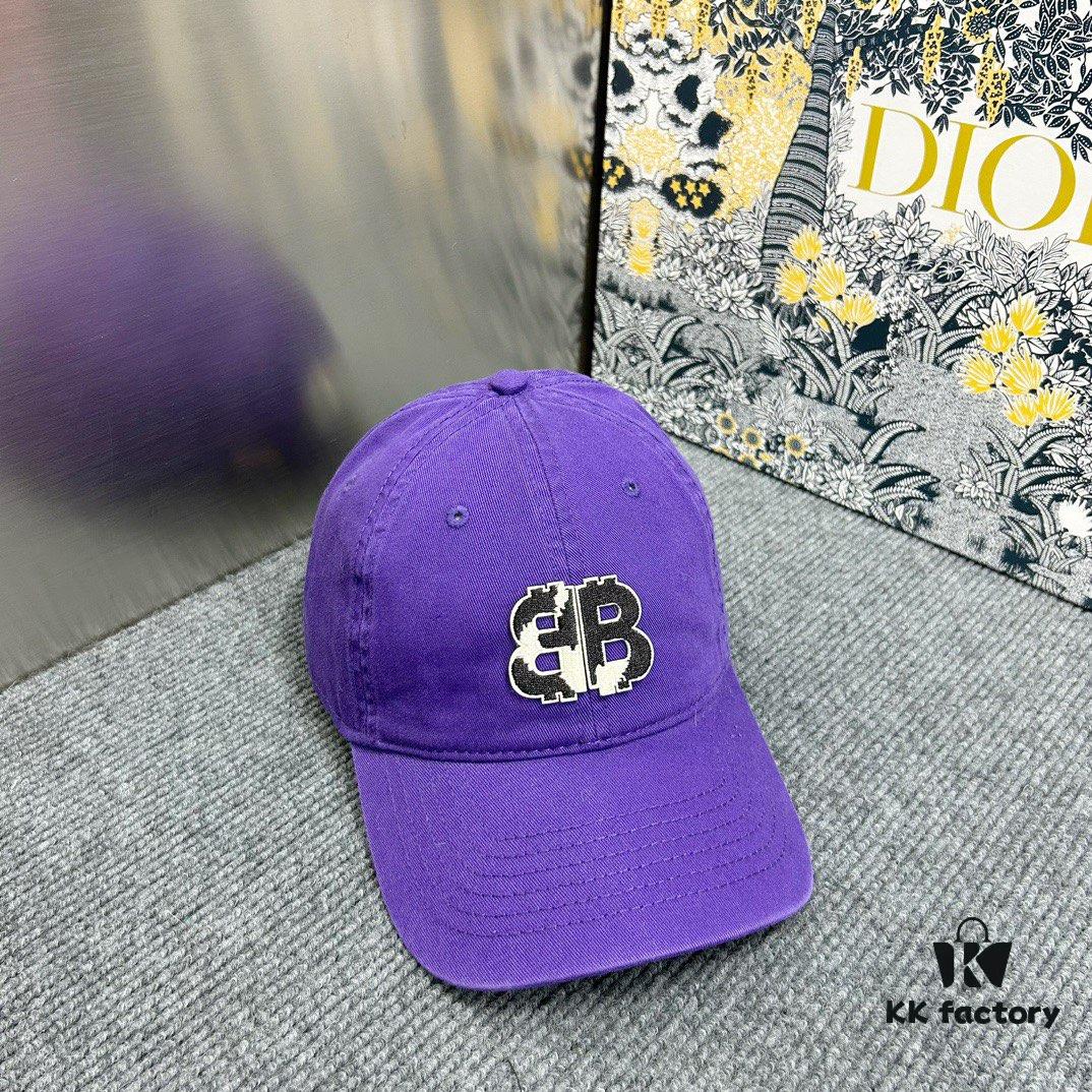Balenciaga New Solid Color Baseball Cap