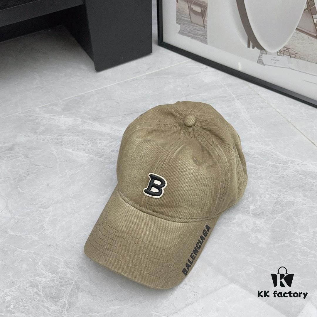 Balenciaga New Washed Baseball Cap
