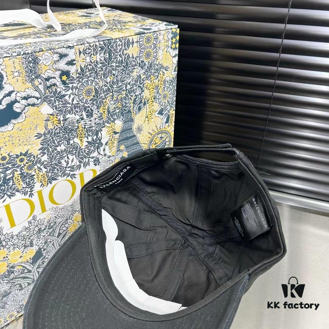 Balenciaga New Baseball Cap