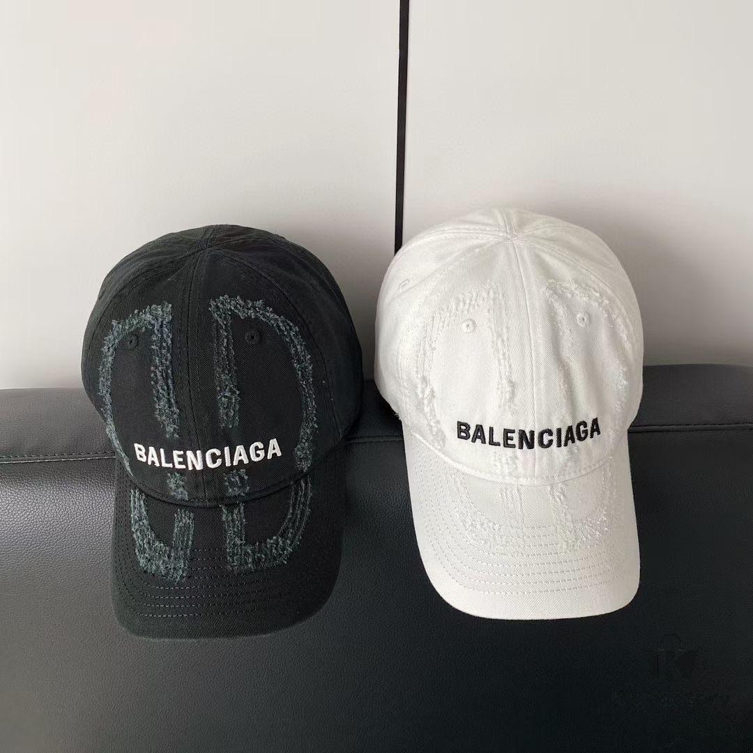 BALENCIAGA Destroyed Baseball Cap