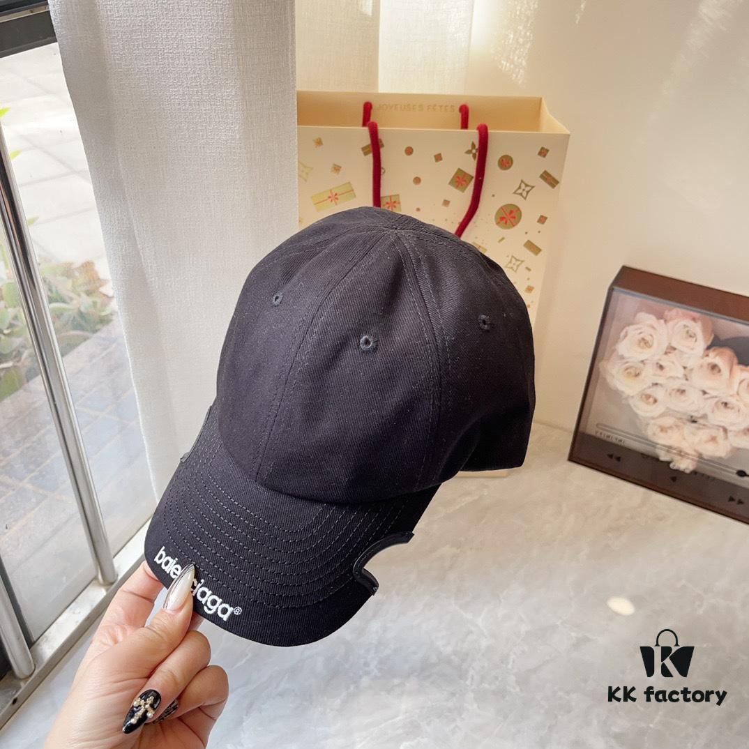 Balencia ~ New Style Cut-Out Baseball Cap