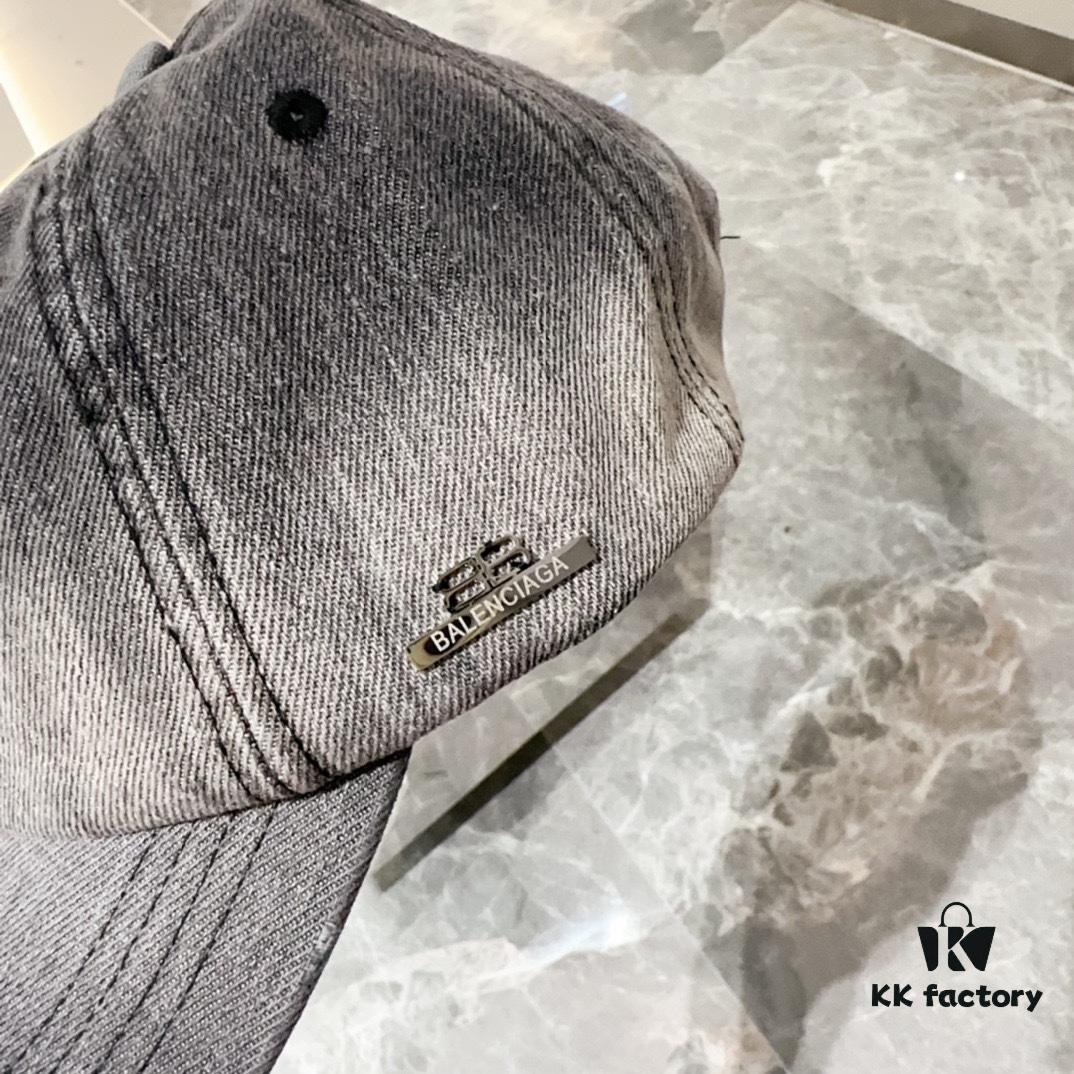 BALENCIAGA New Spring Arrival Stylish Baseball Cap, High-Quality Denim Fabric, Excellent Breathability, Suitable for All Seasons