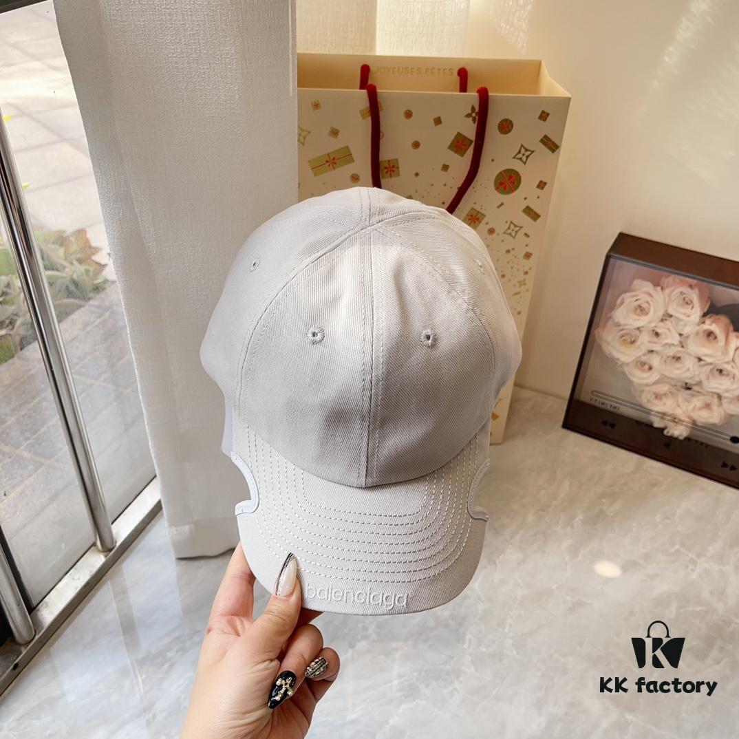 Balencia ~ New Irregular Brim Baseball Cap