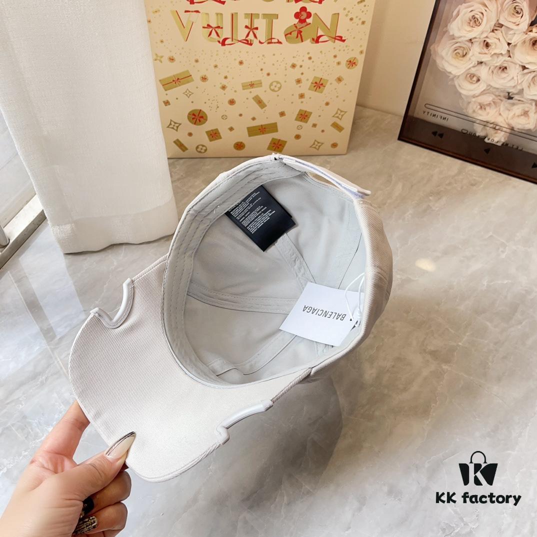 Balencia ~ New Irregular Brim Baseball Cap