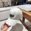 BALENCIAGA Spring New Arrival Stylish Baseball Cap with Excellent Breathability, Unisex Fashion Knit Cap for All Seasons