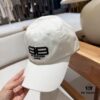 BALENCIAGA Spring New Arrival Stylish Baseball Cap with Excellent Breathability, Unisex Fashion Knit Cap for All Seasons