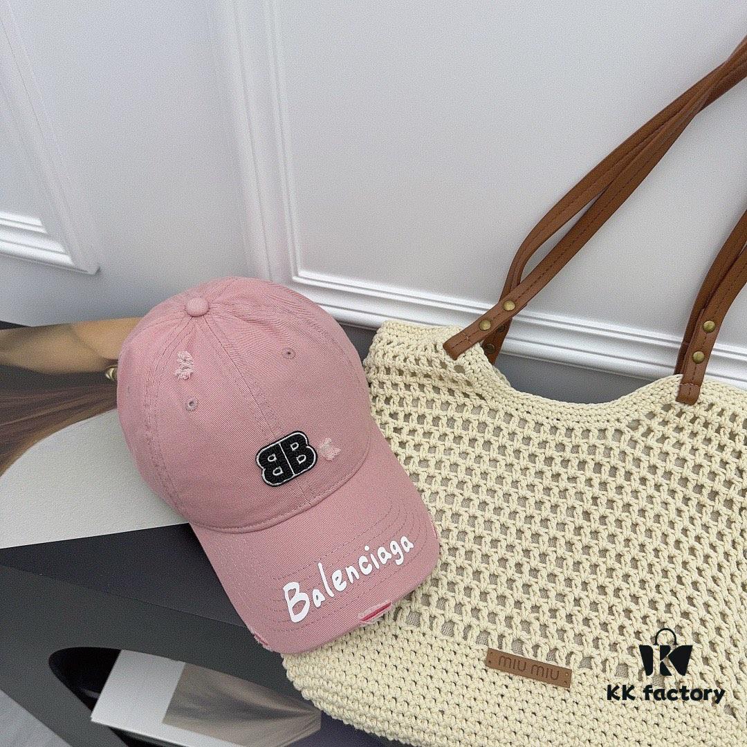 Balencia ~ New Baseball Cap, Unisex Fisherman Knit Hat