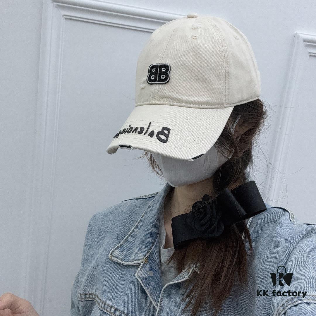 Balencia ~ New Baseball Cap, Unisex Fisherman Knit Hat