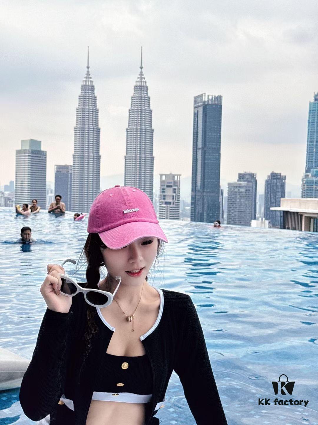 Balenciaga Latest Dopamine Baseball Cap