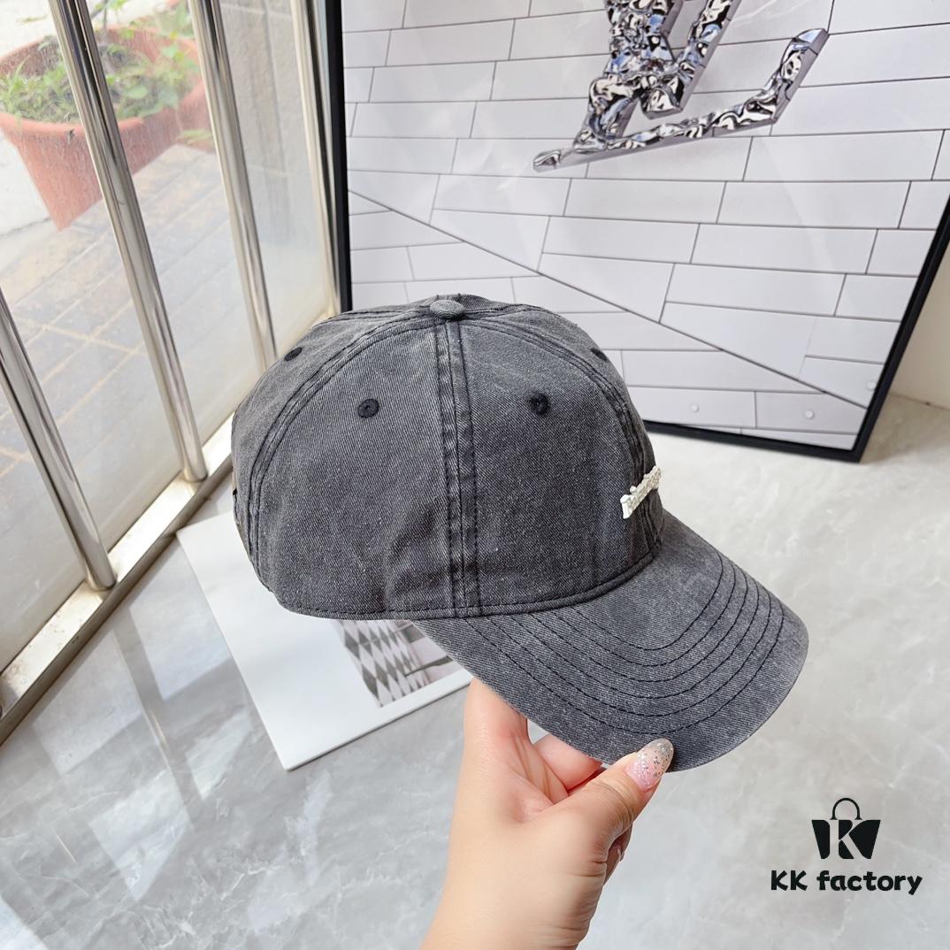 Balenciaga Latest Dopamine Baseball Cap