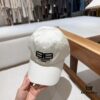 BALENCIAGA Spring New Arrival Stylish Baseball Cap with Excellent Breathability, Unisex Fashion Knit Cap for All Seasons