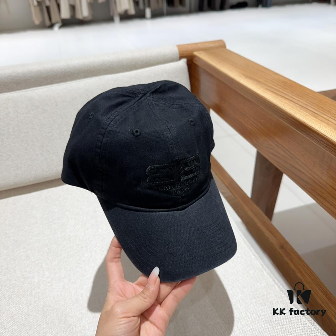 BALENCIAGA Spring New Arrival Stylish Baseball Cap, Highly Breathable, Suitable for All Seasons