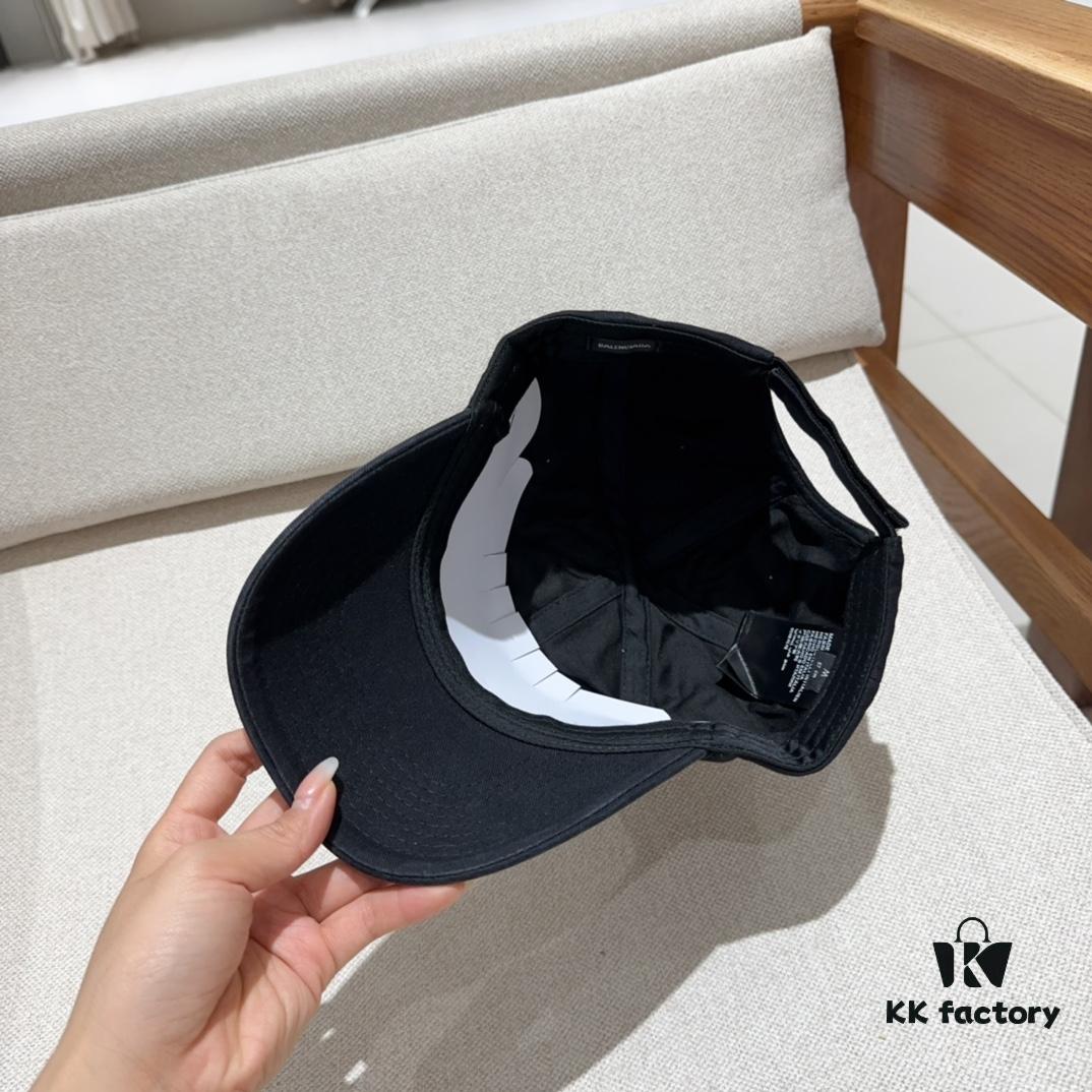 BALENCIAGA Spring New Arrival Stylish Baseball Cap, Highly Breathable, Suitable for All Seasons