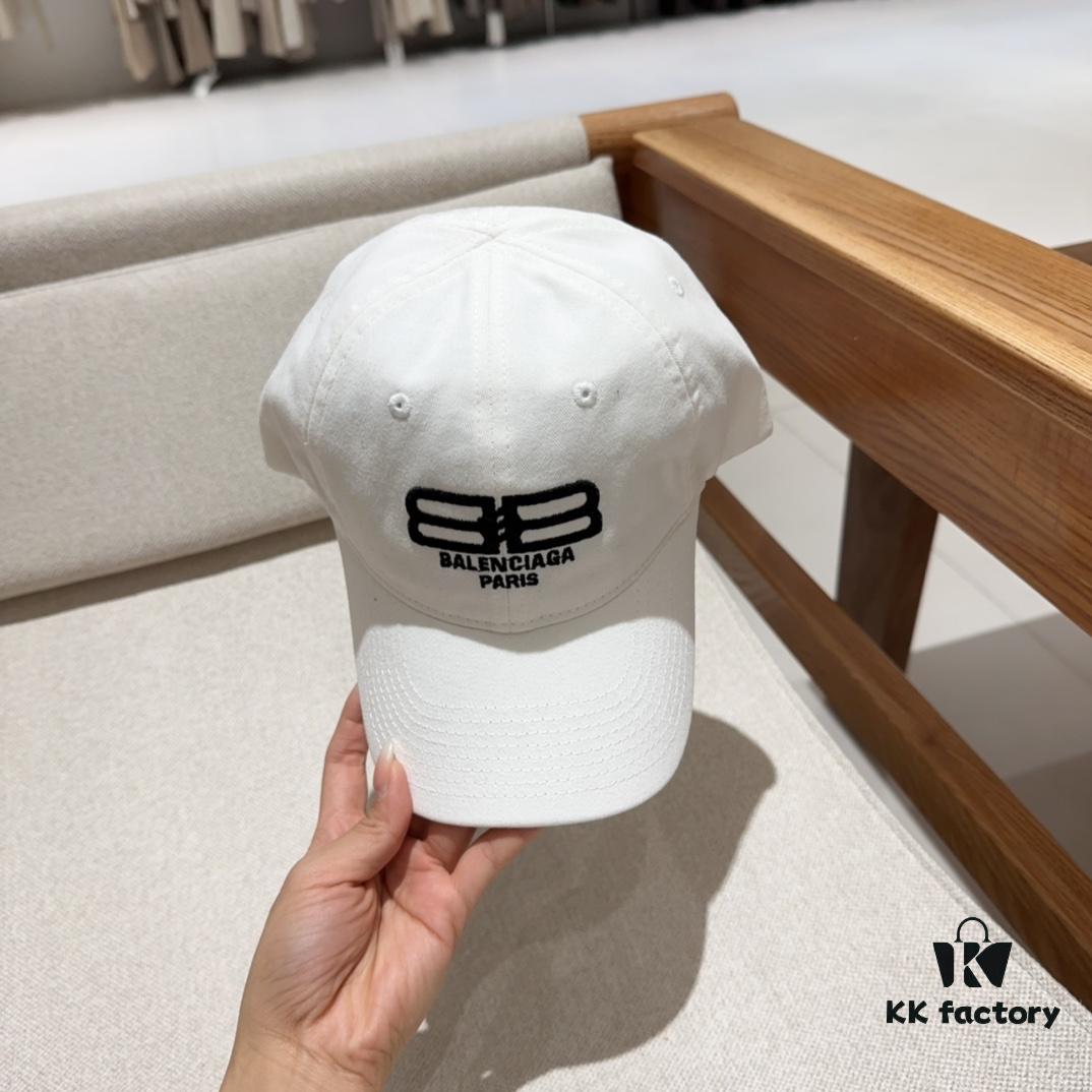 BALENCIAGA Spring New Arrival Stylish Baseball Cap, Highly Breathable, Unisex for Four Seasons