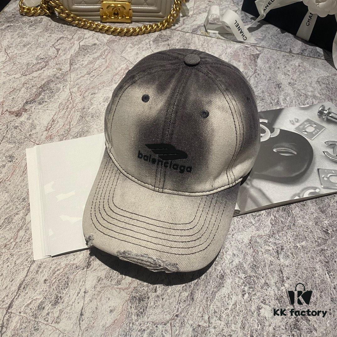 Balencia ~ New Washed Baseball Cap