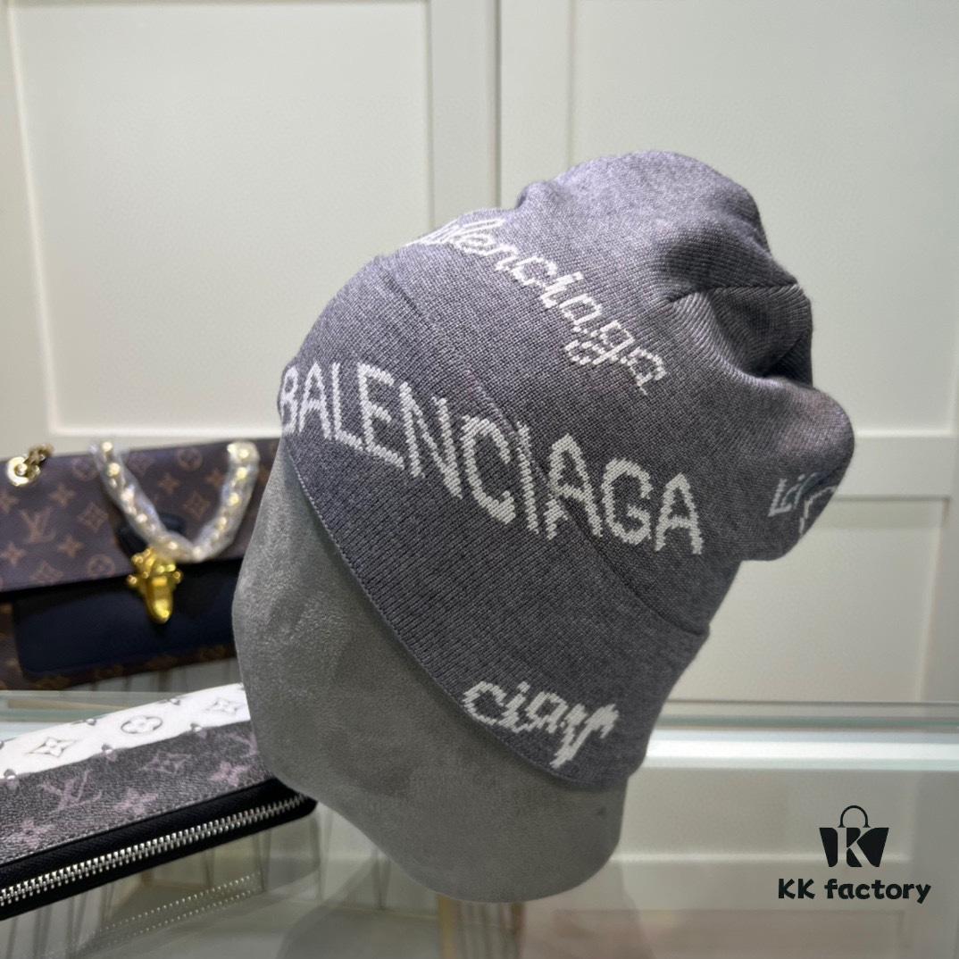 Dust Bag Included Paris Fashion House Balenciaga Stock Available High-Quality Knit Beanie with Letter Logo for Autumn and Winter Unisex Warm Comfortable Elegant Style