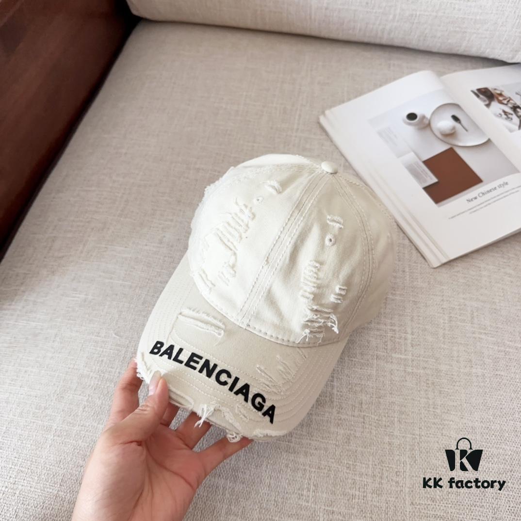 BALENCIAGA New Arrivals Stylish Baseball Cap, High-Quality Breathable Design for All Seasons