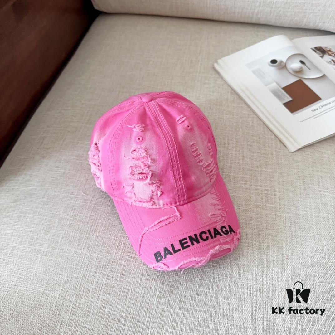 BALENCIAGA New Arrival Stylish Baseball Cap, High-Quality Breathable Design for All Seasons