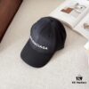 BALENCIAGA New Arrival Stylish Baseball Cap, High-Quality Breathable Design for All Seasons