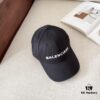 BALENCIAGA New Arrival Stylish Baseball Cap, High-Quality Breathable Design for All Seasons