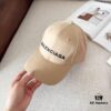 BALENCIAGA New Arrival Stylish Baseball Cap, High-Quality Breathable Design for All Seasons