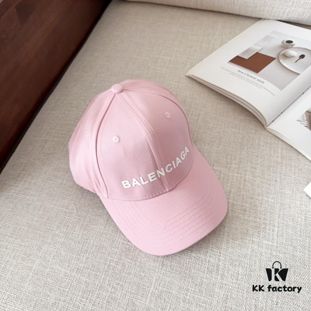 BALENCIAGA New Arrival Unique Baseball Cap, High-Quality Breathable Design for All Seasons