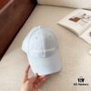 BALENCIAGA New Arrival Stylish Baseball Cap, High-Quality Breathable Design for All Seasons