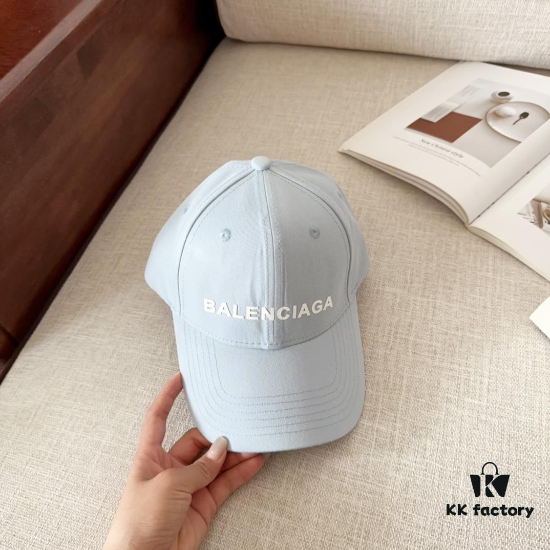 BALENCIAGA New Arrival Stylish Baseball Cap, High-Quality Breathable Design for All Seasons