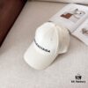 BALENCIAGA New Arrival Stylish Baseball Cap, High-Quality Breathable Design for All Seasons