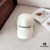 BALENCIAGA New Arrival Stylish Baseball Cap, High-Quality Breathable Design for All Seasons