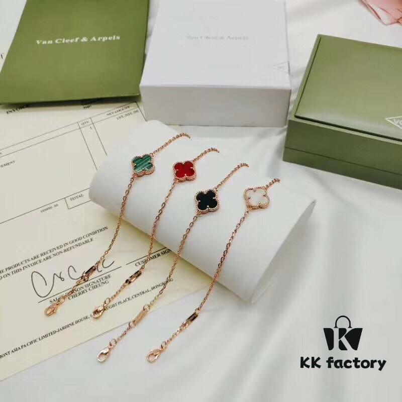 Highest Quality Van Cleef & Arpels Alhambra Clover Single Flower Bracelet