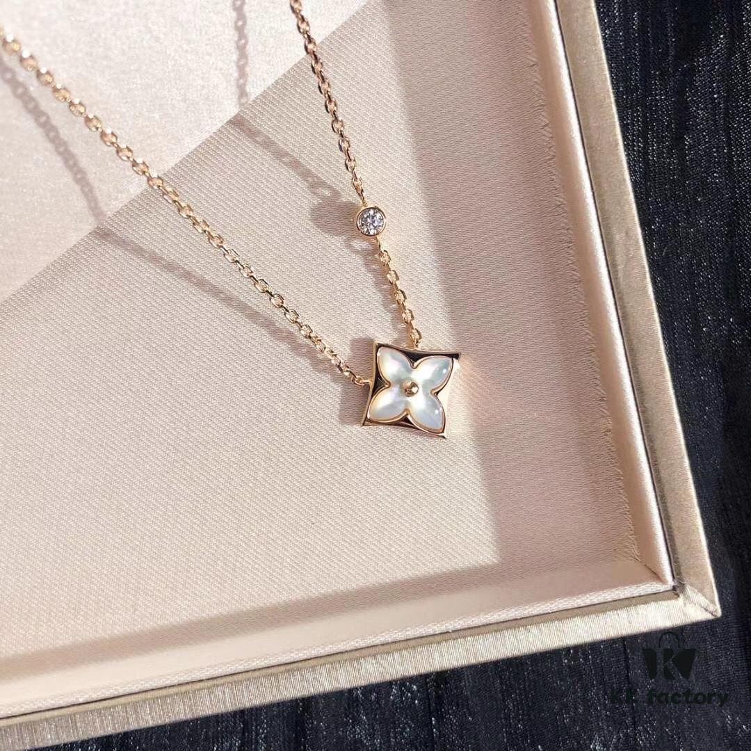 L VBlossom Series Diamond-cut Sunflower Four-Leaf Clover Round Necklace