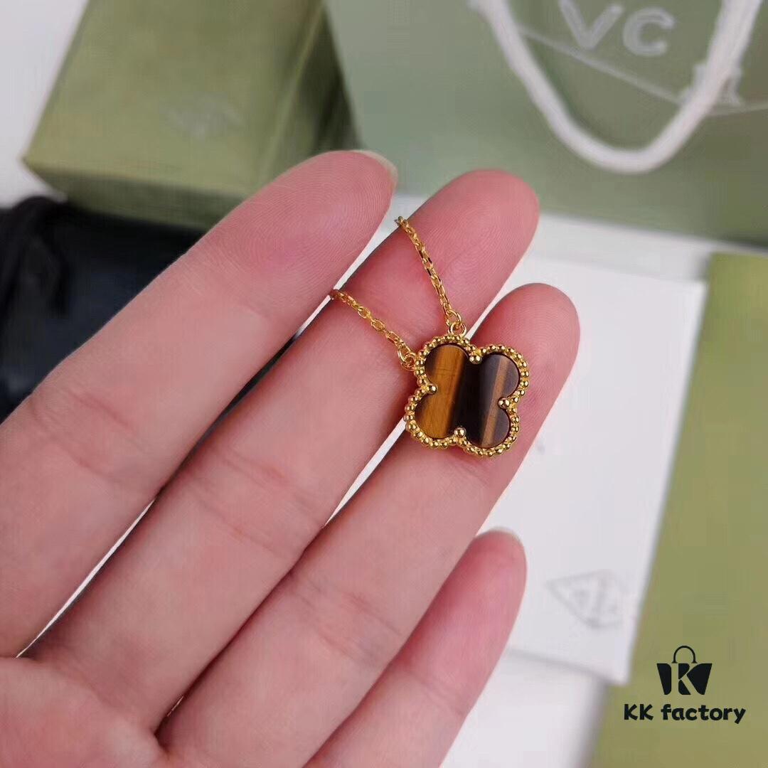 Medium Four-Leaf Clover Natural Tiger's Eye Necklace